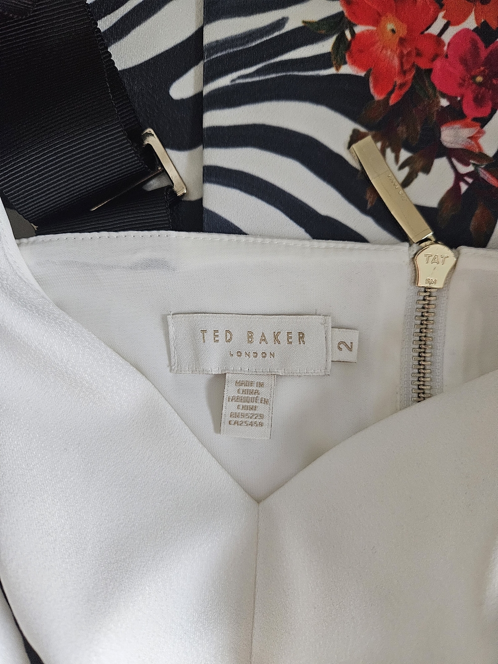 Ted Baker London Floral Zebra Print A-Line Midi Dress White Black Size 6 - Picture 11 of 12